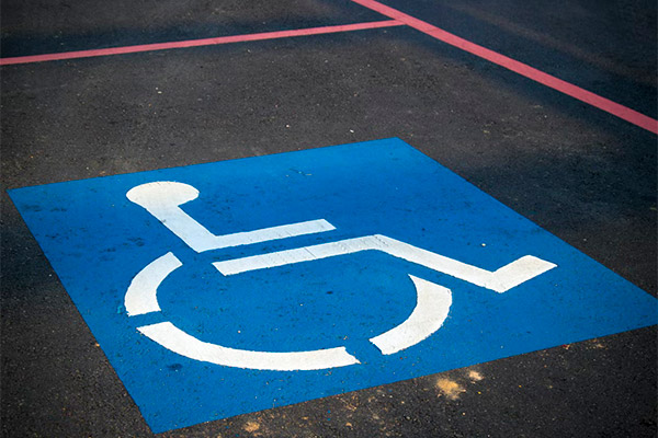 Estacionamiento para discapacitados