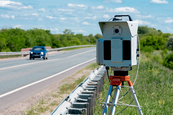 ¿Cuánto es el margen de error de un radar?