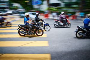 Infracciones frecuentes circulando en moto