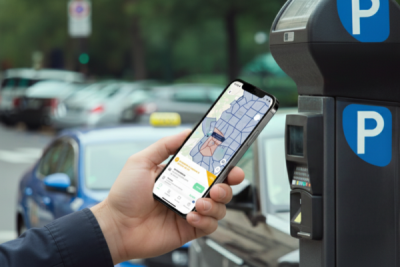Multa por fallo en la app de aparcamiento: qué hacer, tus derechos y cómo recurrirla